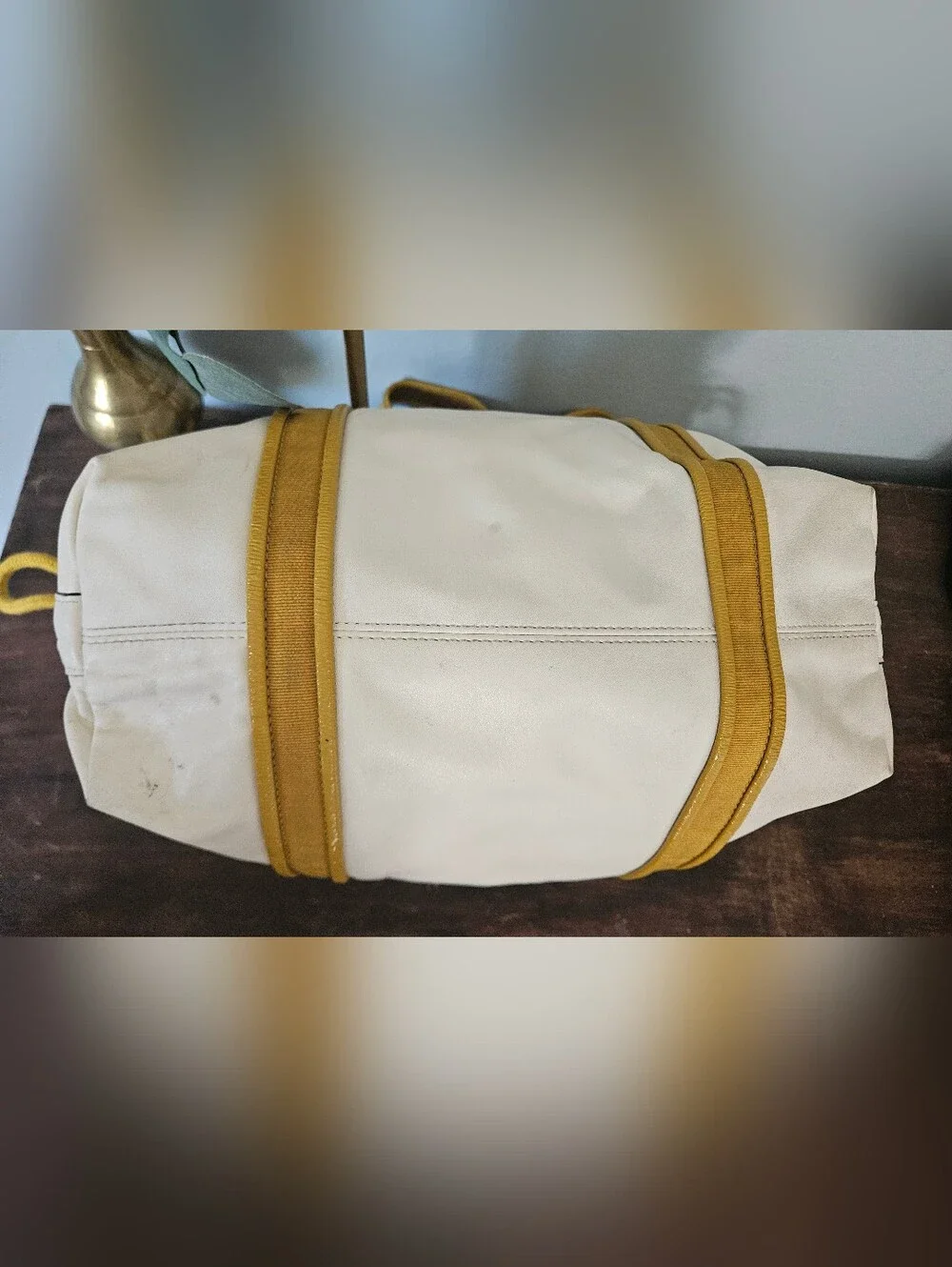 COACH Poppy  Spotlight Retro 2000s 2-Way Shoulder Bag, Daisy Yellow Trim.
